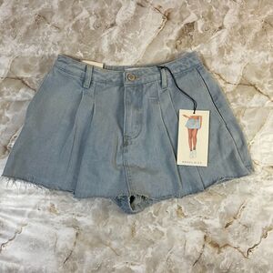Angel Kiss Denim Skort Mini Skirt Shorts Junior Size 5/27 Light Wash NWT